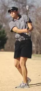 Sophomore Mindy Bullard