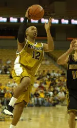 Freshman Jason Horton drained 5 threes on Saturday night.