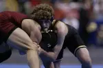 Ben Askren will wrestle in tomorrow night's NCAA Championship match.