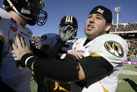Chase Daniel (10)
Cotton Bowl
Missouri vs. Arkansas
January 01, 2008
Dallas, TX
Photo by Charles Ludeke