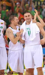 Kleiza has Lithuania one win from the gold medal game.