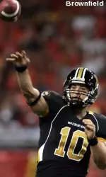 Chase Daniel fires a pass against Illinois.