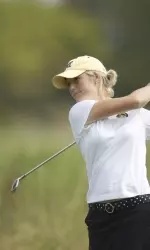 Senior Chelsea Schriewer