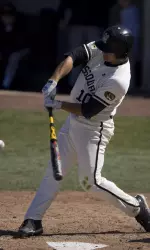 Junior Greg Folgia