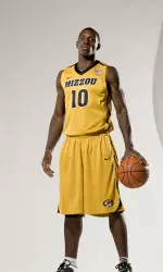 Ricardo Ratliffe scored 32 points in last week's Black & Gold Game.