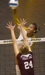 <i>Paola Ampudia led Mizzou with 21 kills, good for her eighth double-double of the season.</i>