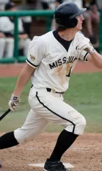 Senior Aaron Senne