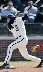<i>Scott Sommerfeld had two hits in the loss.</i>