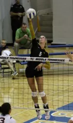 <i>Lisa Henning led Mizzou with 13 kills.</i>