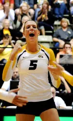 <i>Lisa Henning had 21 kills and 14 digs.</i>