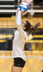 <i>Molly Kreklow quarterbacked a Tiger offense that got kills from nine different players.</i>