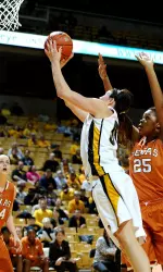 Christine Flores has signed with the San Antonio Silver Stars.