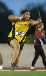 Sophomore Kearsten Peoples earned her 3rd All-American honor today with a 6th place finish in the shot put