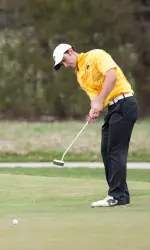 Emilio Cuartero fired a 66 on Monday to lead Missouri to a tournament title.