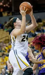 Sierra Michaelis tallied team leading 13 points and season high 10 rebounds against the Lady Bears