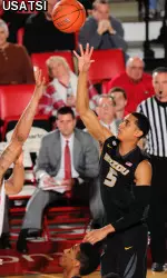 Jordan Clarkson scored 17 points versus Georgia.