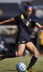 Dominique Richardson will play in the NWSL this season for the Houston Dash