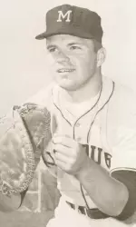 <i>Gene McArtor earned the prestigous award Wednesday.</i>