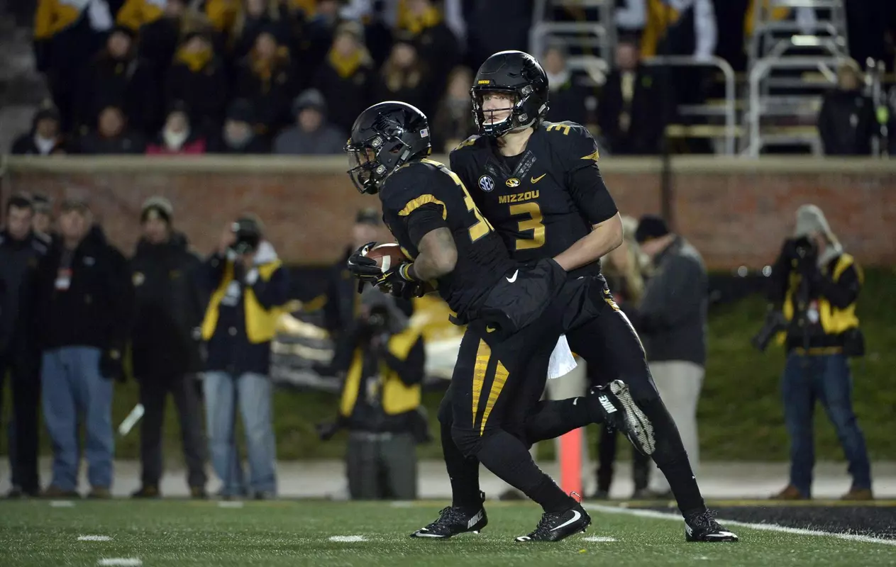 NCAA Football: Tennessee at Missouri