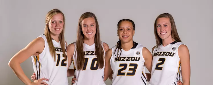WBB 2015-16 Seniors banner