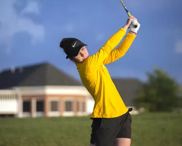 Clara Young Johnie Imes 2015 Final Round 1