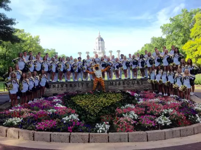 2016-17 Cheer & Truman Squads