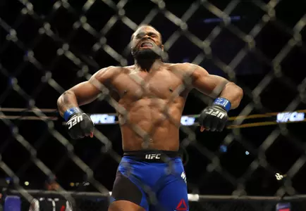 MMA: UFC 201- Lawler vs Woodley