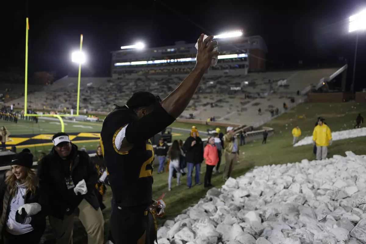 Ish Witter senior night