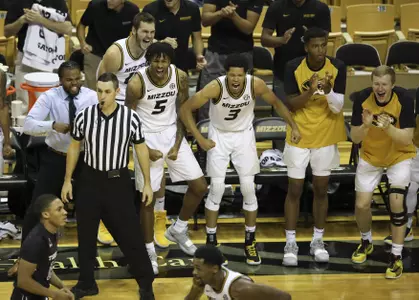 mbb bench temple