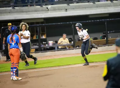 Cayla Kessinger