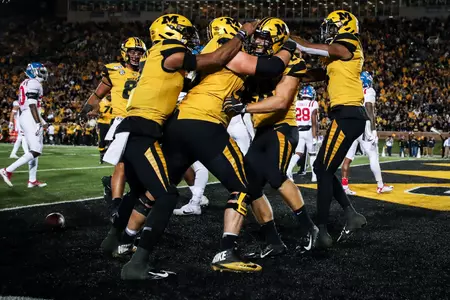 Mizzou running back Dawson Downing (28).Mizzou Tigers vs. Ole Miss Rebels in Columbia, Mo. on Saturday, Oct. 12, 2019. Hunter Dyke/Mizzou Athletics