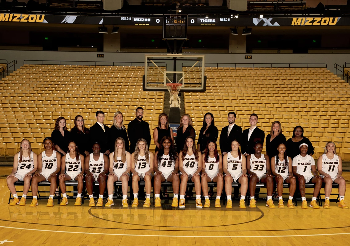 2019-20 Mizzou WBB Team Photo