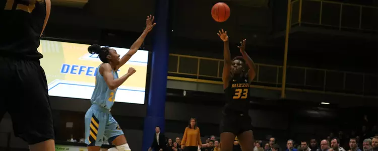 Blackwell Banner vs. UMKC