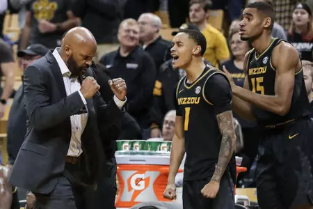Mizzou head coach Cuonzo Martin, Mizzou guard Xavier Pinson (1). Mizzou Tigers vs. Florida Gators at Mizzou Arena in Columbia, Mo. on Saturday, Jan. 11, 2020. Zach Bland/Mizzou Athletics