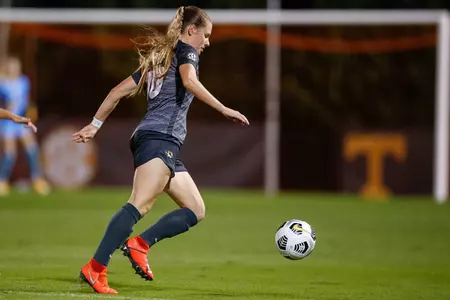 Zoe Cross vs. Tennessee (Credit UT)