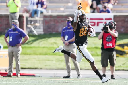 Mizzou wide receiver Tauskie Dove (86)Mizzou Tigers vs. No. 17 LSU Tigers at Memorial Stadium in Columbia, Mo. on Saturday, Oct. 10, 2020.Zach Bland/Mizzou Athletics
