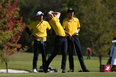 Mizzou Men's Golf taking swings.