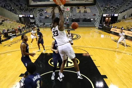 NCAA Men's Basketball: Mizzou Tigers vs. Oral Roberts Golden Eagles