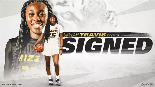 Skylah Travis signed