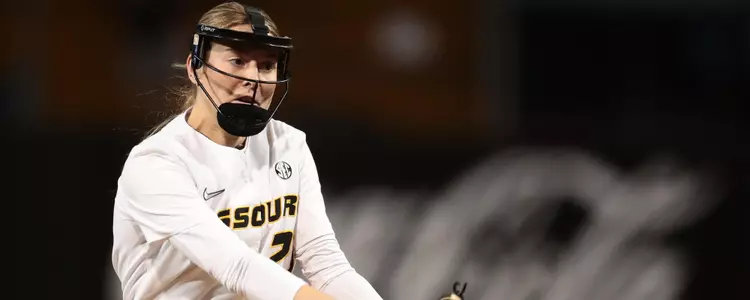 NCAA Softball Tournament: Columbia Regional: No. 8 Mizzou Tigers vs. UIC Flames