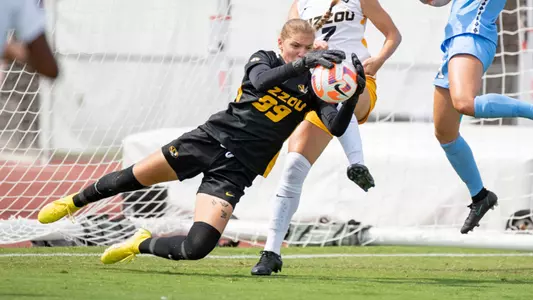 Bella Hollenbach 2022