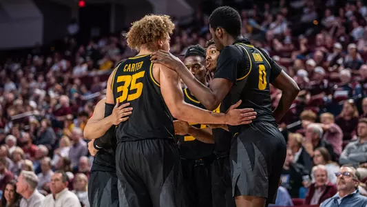 Men's Basketball Team