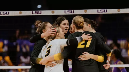 MizzouVB2023_BANNER_20230929_VB_atLSU-2257