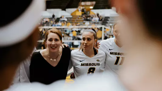Dilara Gedikoglu_Dawn Sullivan_2023MIZZOUVB_BANNER_20231118_VB_vsFlorida-2-5