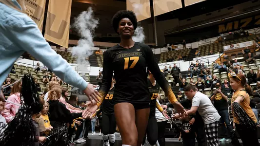 Naomi Franco_2023_MIZZOUVB_BANNER_20231103_VB_vMississippiState-21