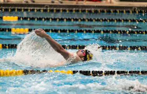 Photo by: Kaylee English
Swim and Dive vs. Louisville
