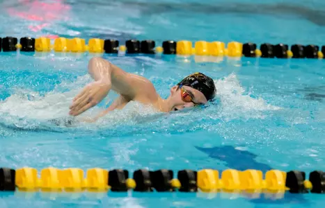 Photo by: Kaylee English
Swim and Dive vs. SIU