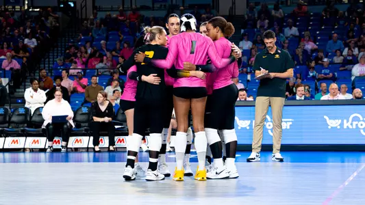 MIZZOUVB_2024_at Kentucky_BANNER_DSC05634.jpg
