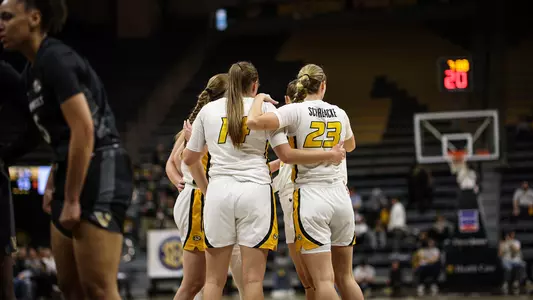 Women's Basketball Huddle