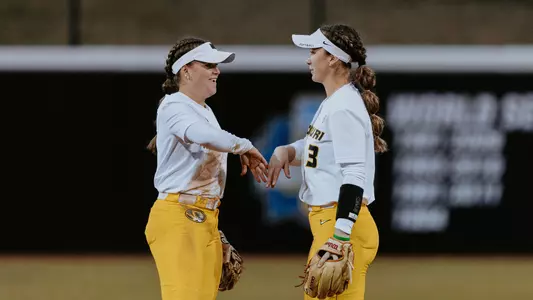 Maddie Gallagher_Jenna Laird_2024_BANNER_20240308_SB_vsAuburn-9168.jpg